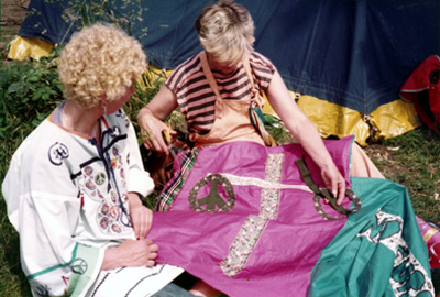 Grethe Andersen: The Dragon. Greenham Common June 1983.