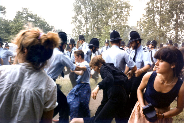Ulla Moltved: Greenham Common June 1983.
