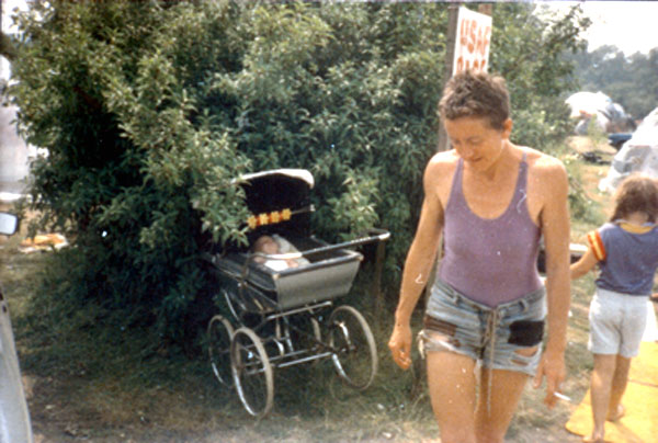 Ulla Moltved: Greenham Common July 1983.