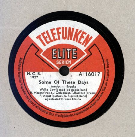 Willie Lewis med sit neger band / Willie Lewis & His Negro Band: Some of These Days, Danish Telefunken A 160 17, 1941