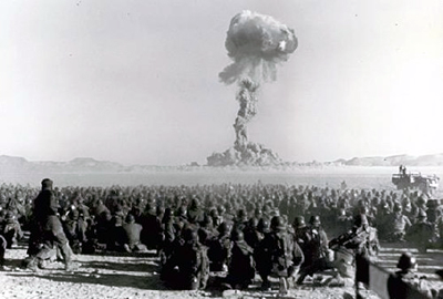 amerikanske soldater som fors&oslash;gskaniner, Nevada 1951